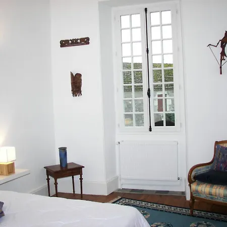 Domaine Du Noble Alojamento de Acomodação e Pequeno-almoço Saint-Jean-de-Thurac