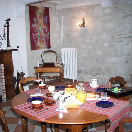 Alojamento de Acomodação e Pequeno-almoço Domaine Du Noble