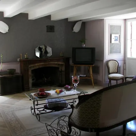 Domaine Du Noble Alojamento de Acomodação e Pequeno-almoço Saint-Jean-de-Thurac